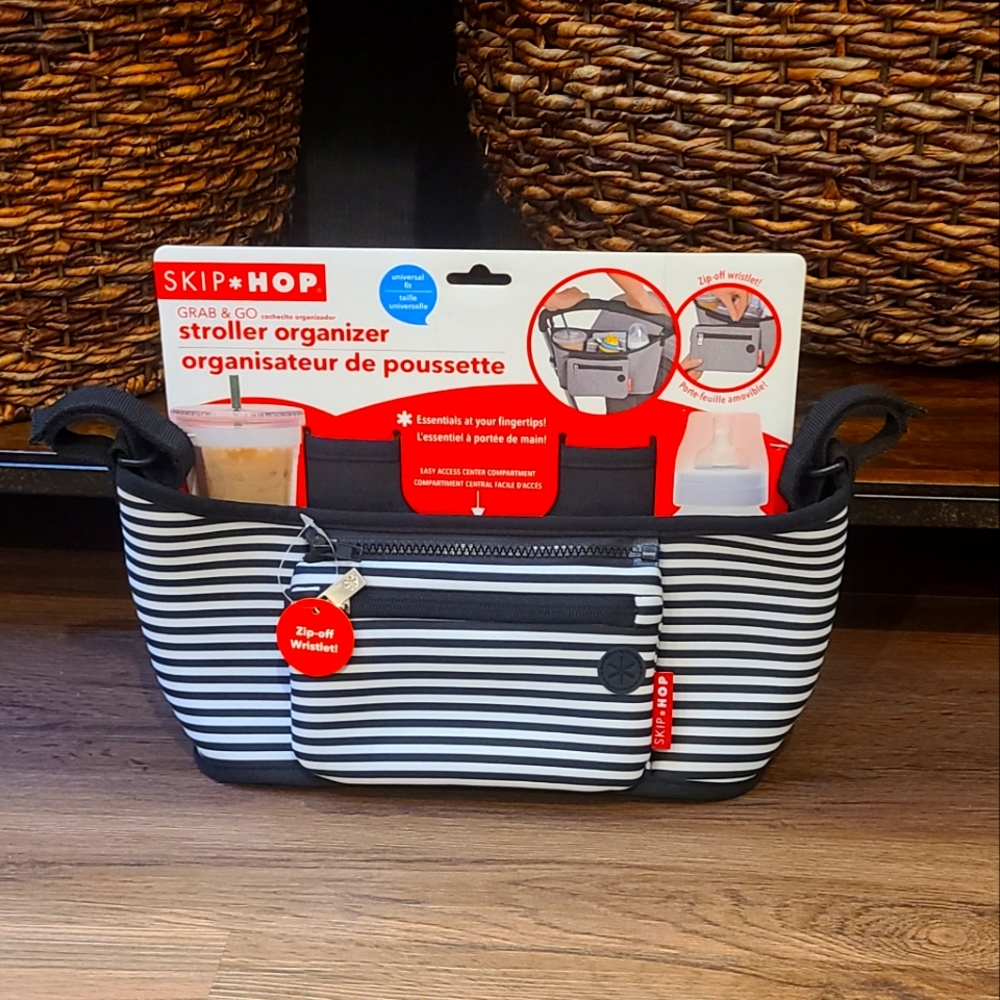 Skip Hop Stroller Organizer NEW WITH TAGS